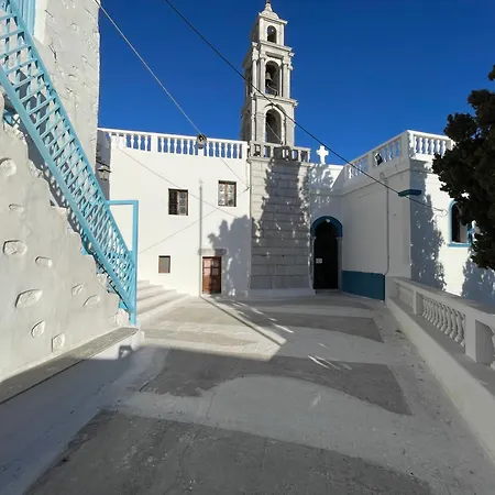 Sarai House - Steps Away From Panagia Portaitissa בית נופש Astypálaia