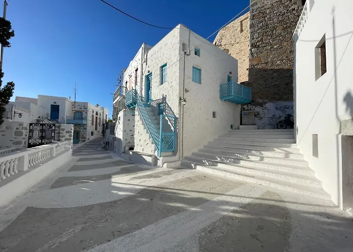 Sarai House - Steps Away From Panagia Portaitissa 펜션 *