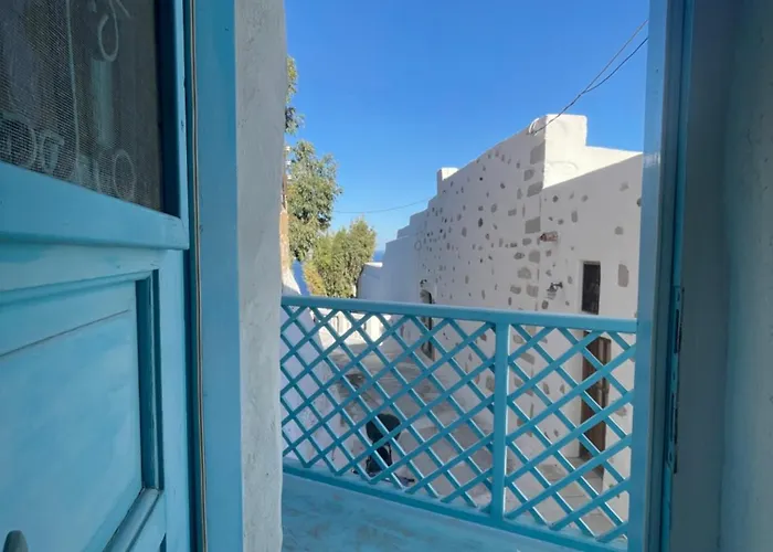 Sarai House - Steps Away From Panagia Portaitissa *