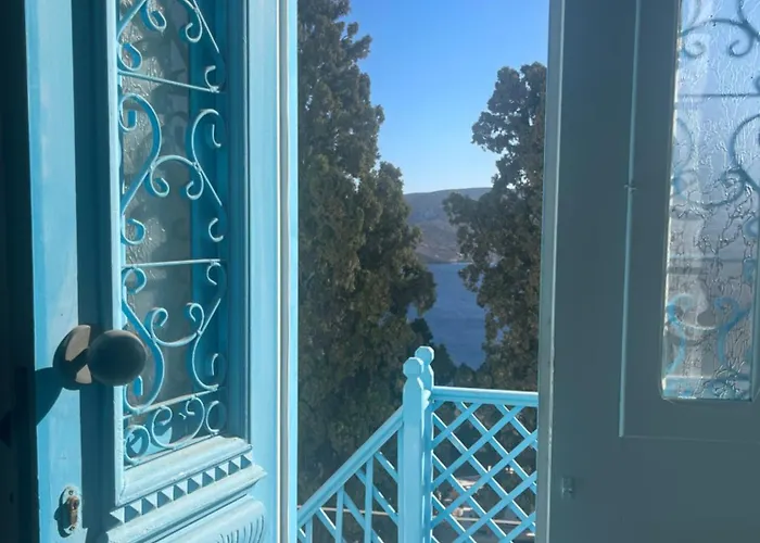 Sarai House - Steps Away From Panagia Portaitissa 펜션 Astypálaia